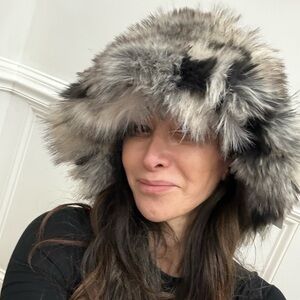 ShopEvelynne Faux Fur Hat - Black and Gray